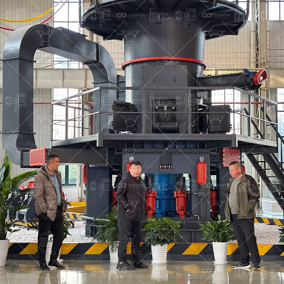 Technical schematic diagram showing the internal working principle of LUM and XZM ultrafine grinding mills