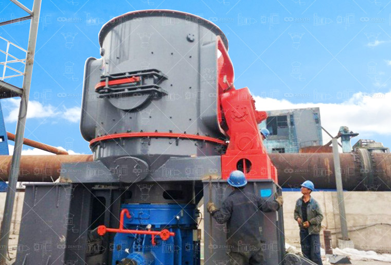 Diagram illustrating the internal workflow and grinding principle of an LM Vertical Roller Mill.