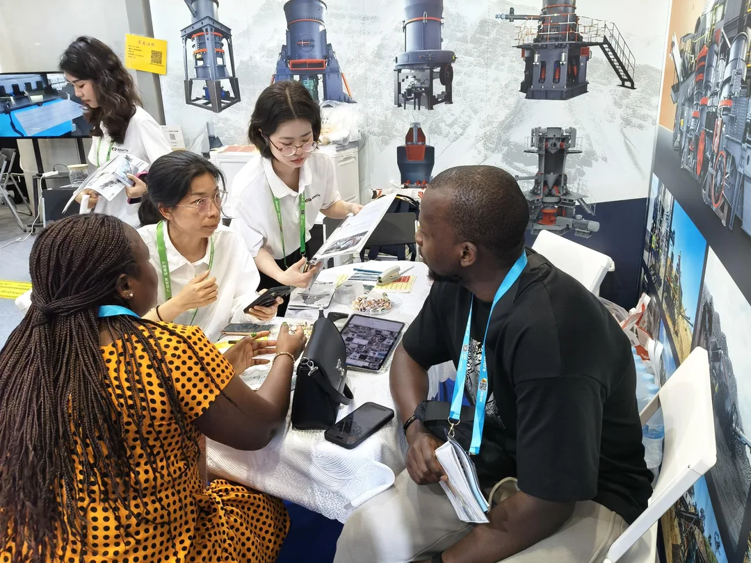 ZENITH representatives at the Canton Fair booth