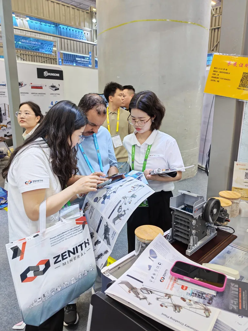 Group of visitors at the ZENITH stand