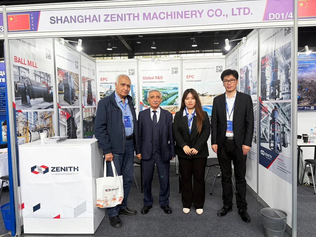 Group view of the ZENITH stand and visitors